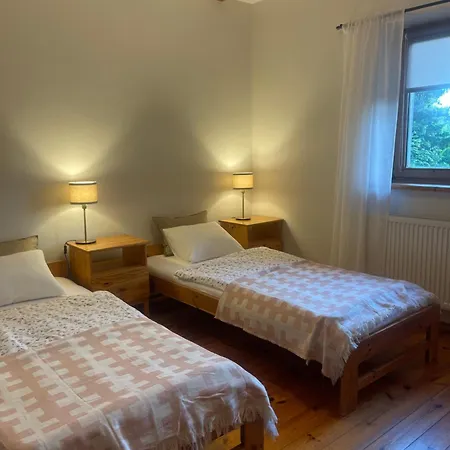 Dom Wsrod Sosen Rzedkowice