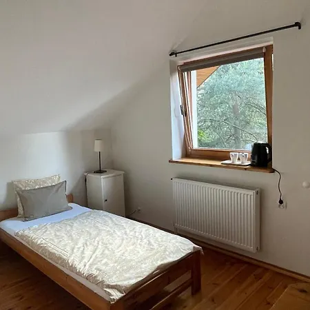 Alloggio per agriturismo Dom Wsrod Sosen *